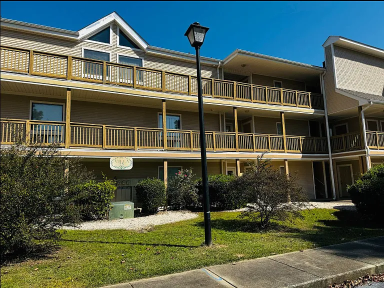 1025 Plantation Dr W #2528 — Photo 13