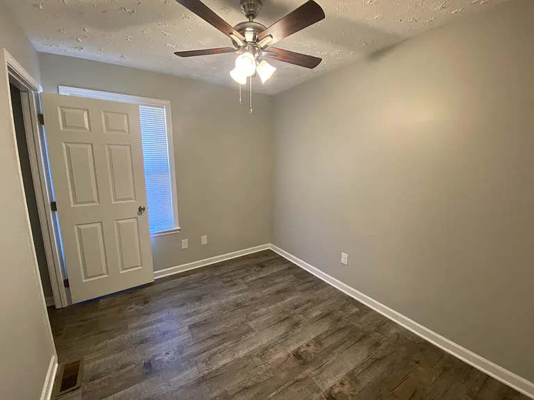Valley View Townhomes — Photo 38