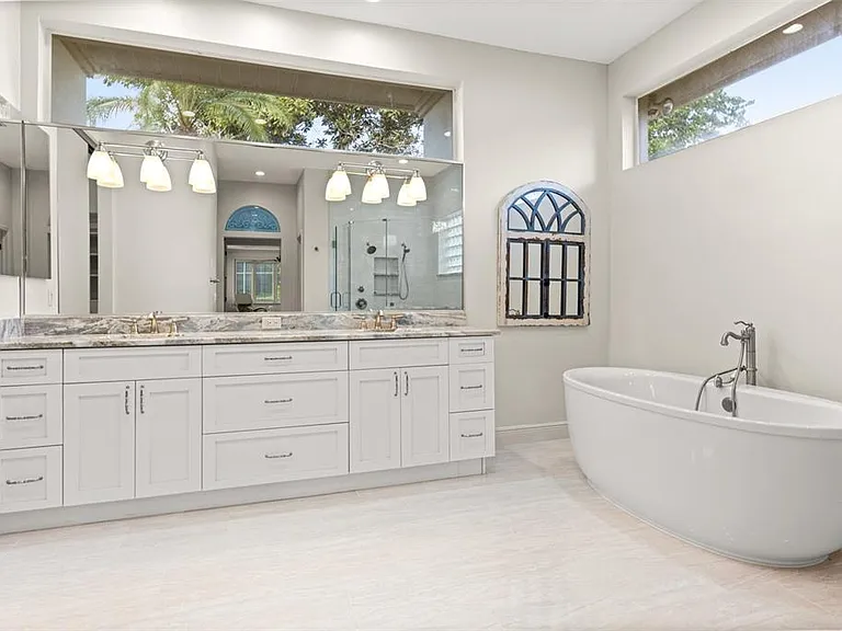 30312 Laurelwood Ln — Photo 41