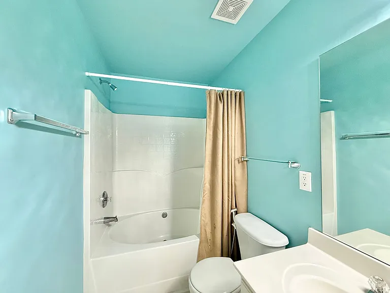311 Coral Creek Ln — Photo 17