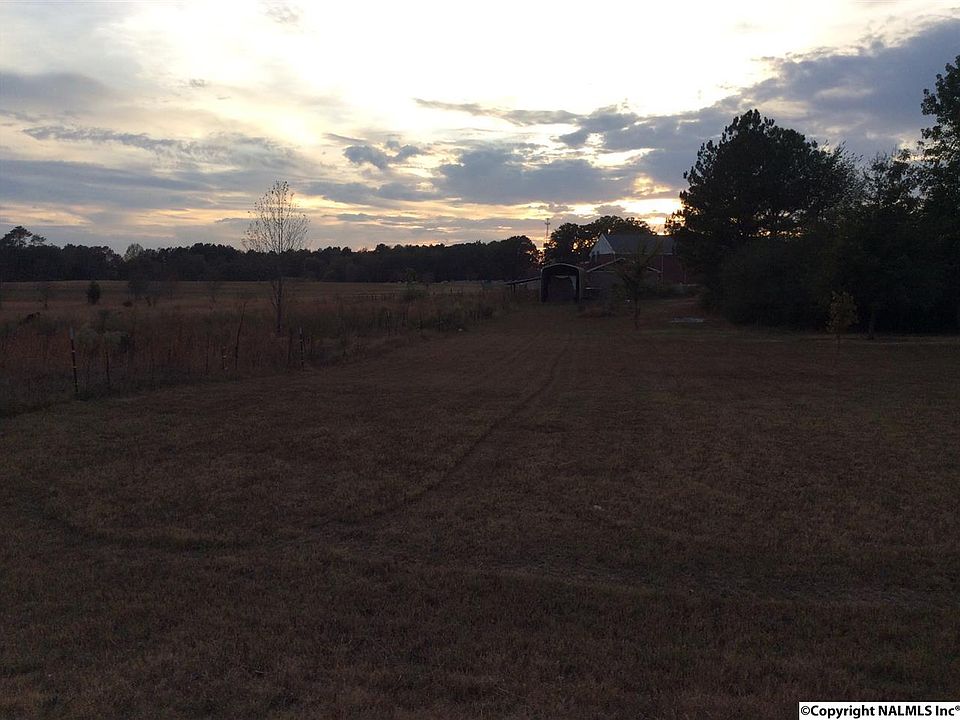 2nd image of 19645 Mooresville Rd