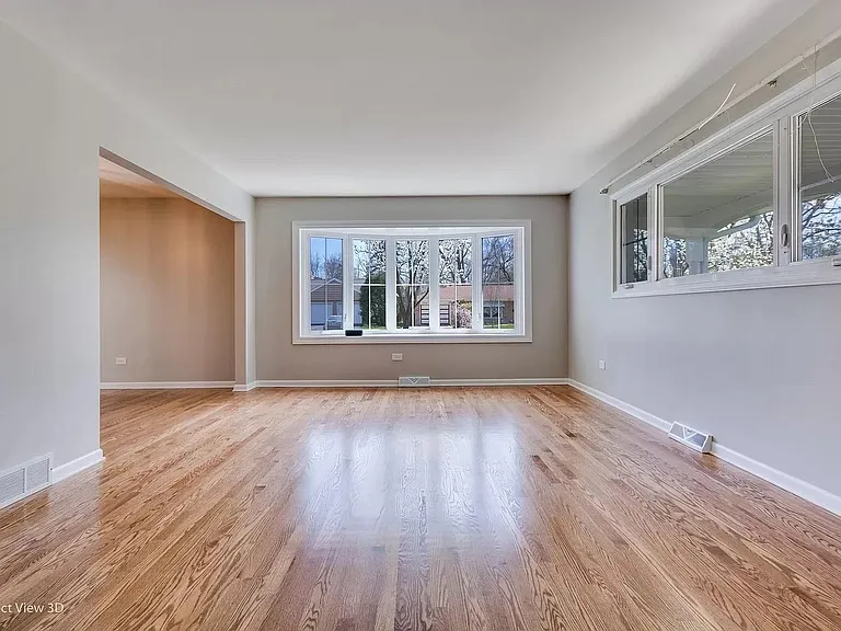 4740 Florence Ave — Photo 17