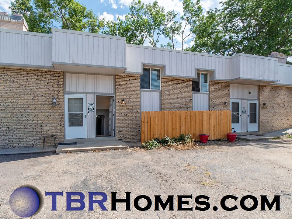 1st image of 8656 W 62nd Pl #8658