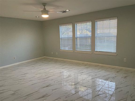 4th image of 21822 Caneybrook Ct