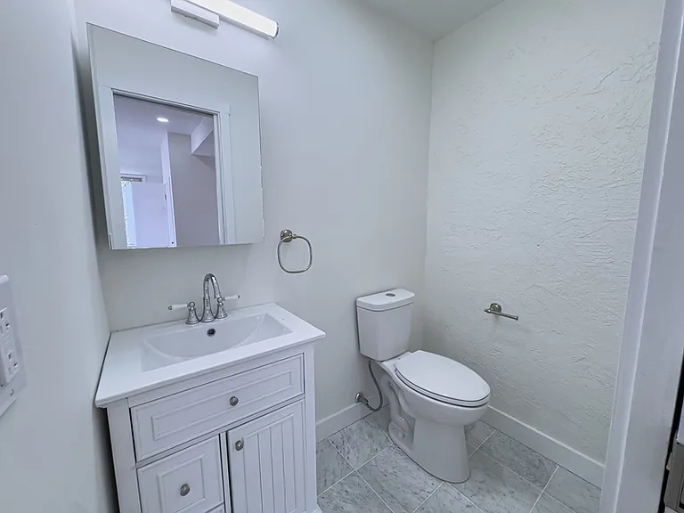 2013 Green St #3R — Photo 18