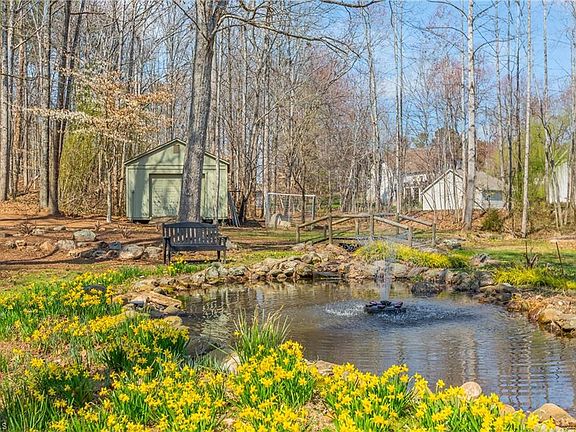 4th image of 8300 Trottington Rd