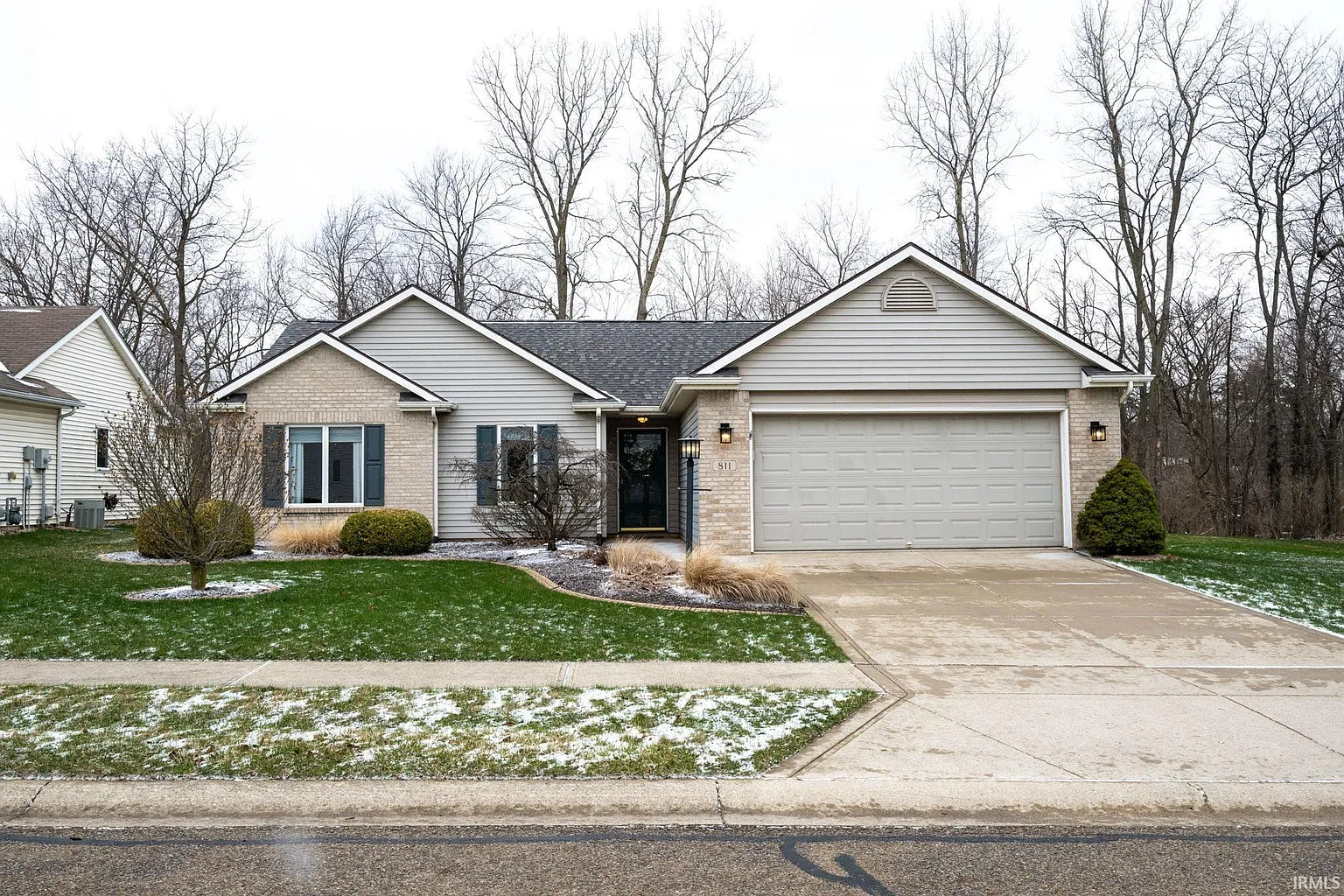 811 Falcon Creek Pkwy photo 1