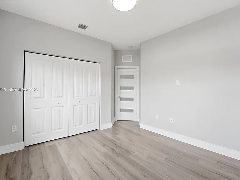 4107 NE 20th St — Photo 29