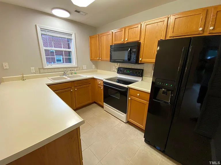 2413 Wellington Ridge Loop #2413 — Photo 13