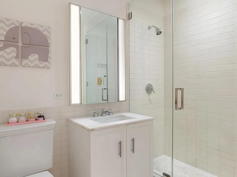 100 Barclay St #11K — Photo 10