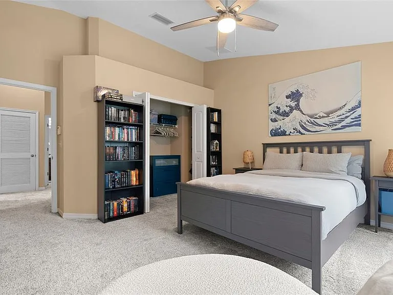 6714 Breezy Palm Dr — Photo 19