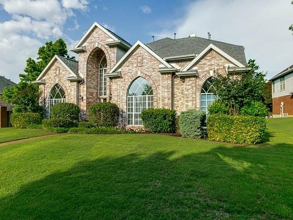 2nd image of 7301 Cody Ct