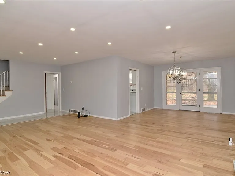 23310 Wendover Dr — Photo 6