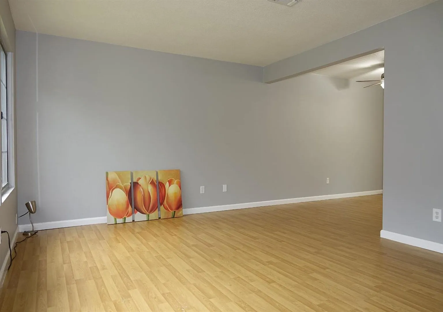 2 Bedroom Townhome Near American River Parkway & Sacramento State — Photo 2