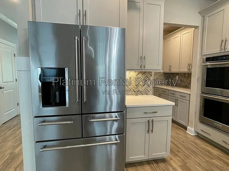 3215 Summerpoint Xing — Photo 25