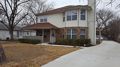 2nd image of 906 Kaufman St