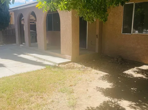 833 Stockton Ave, Bakersfield, CA 93308