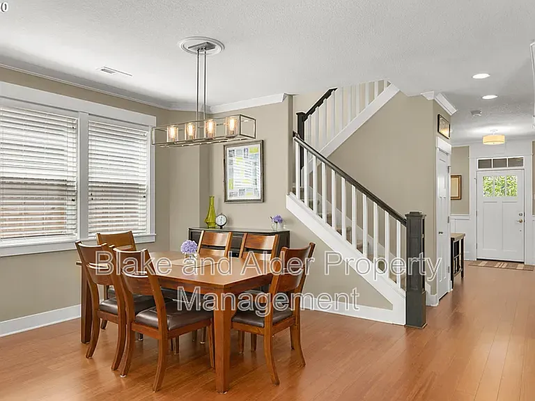 3938 NE 66th Ave — Photo 14