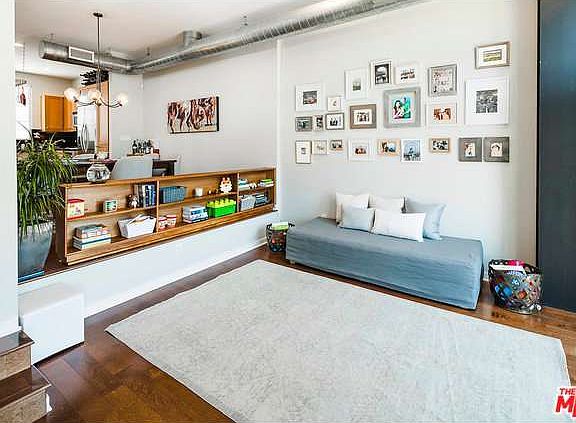 5th image of 5400 Playa Vista Dr APT 22