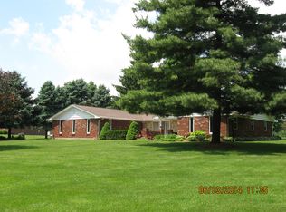 547 Carpenter Rd, Bellbrook, OH 45305