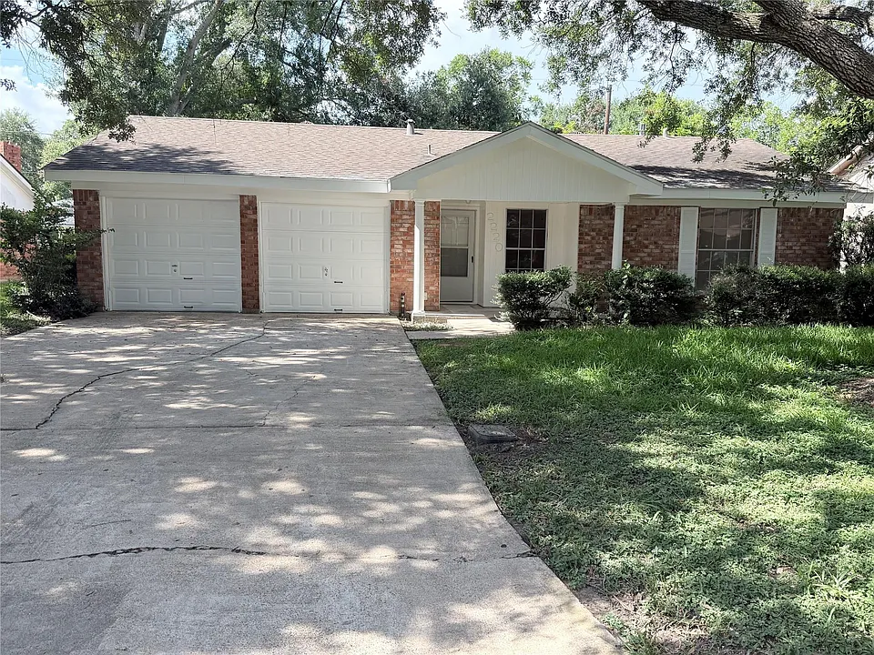2220 Ripple Creek Dr