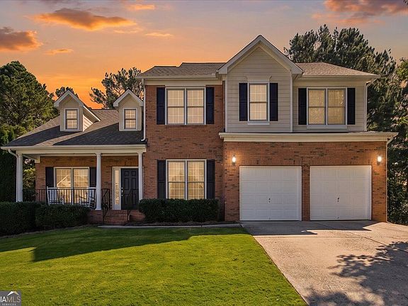2nd image of 2497 Ridgelake Dr