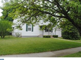 1 Exeter Dr, Hamilton, NJ 08610