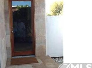 5952 Ranchito Ave, Van Nuys, CA 91401