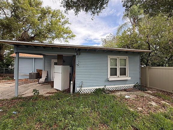 3rd image of 1311 E SLIGH AVENUE