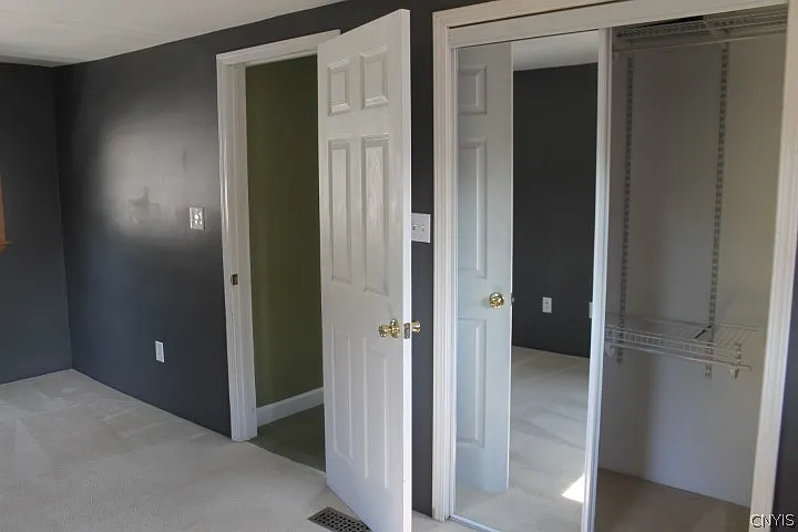 375 Pawling St — Photo 17