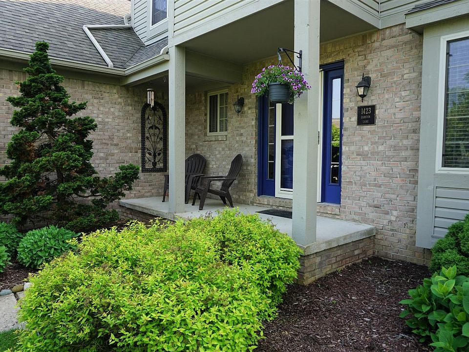 1st image of 1423 Carston Ln