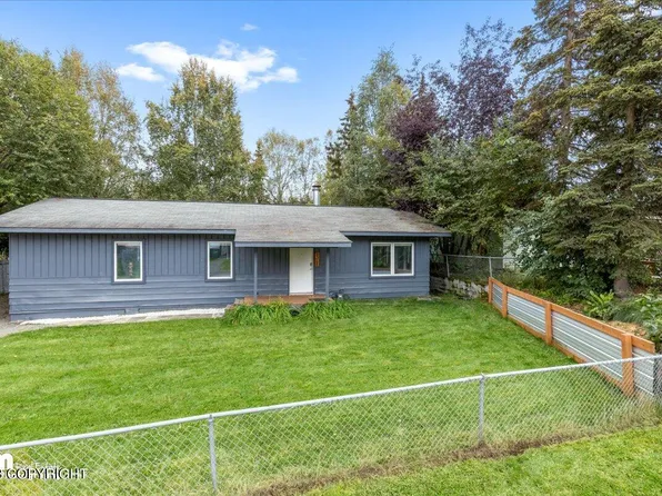 8261 Pokey Cir, Anchorage, AK 99507