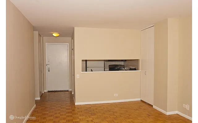 Rented by Douglas Elliman | media 41