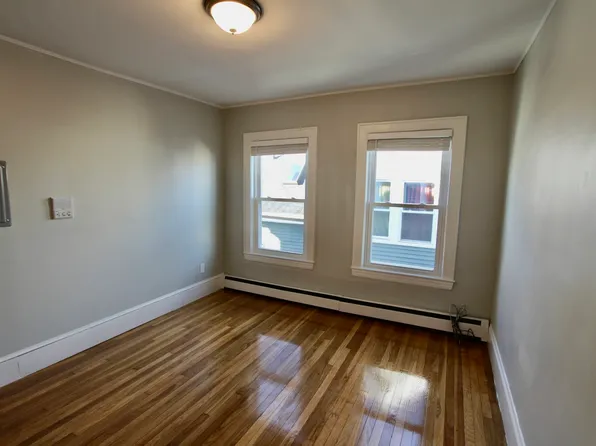 55 Estes Apartments, 55 Estes St APT 6, Lynn, MA 01902