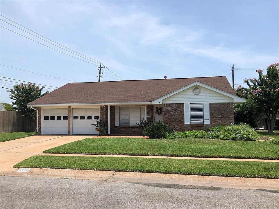 1st image of 2402 Cypress St