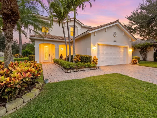 6088 SE Crooked Oak Avenue, Hobe Sound, FL 33455