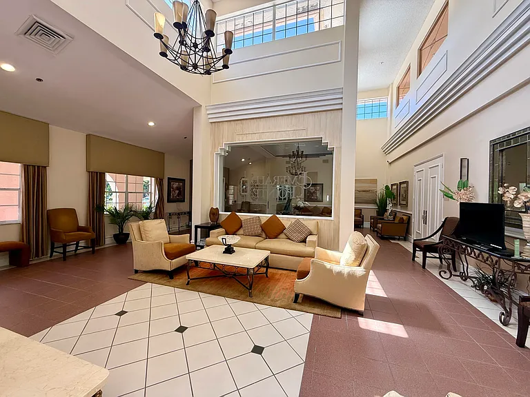 7922 Sandy Pointe Dr — Photo 49