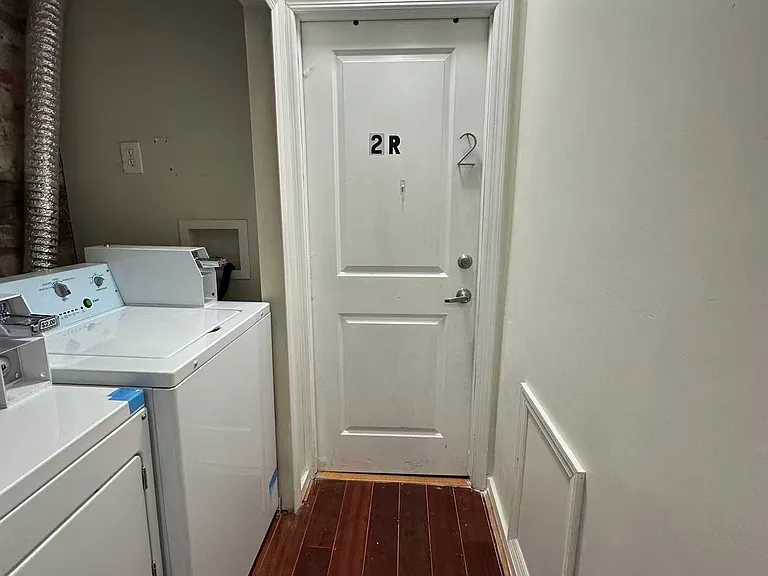 1310 South St #2R — Photo 8