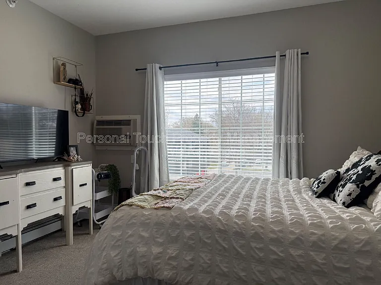 600 8th St S #304 — Photo 19