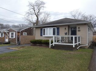 424 Magnolia Ave, East Rochester, NY 14445