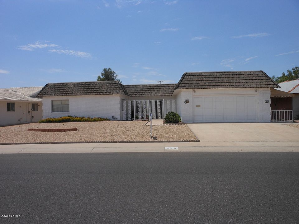 1st image of 9619 W Country Club Dr