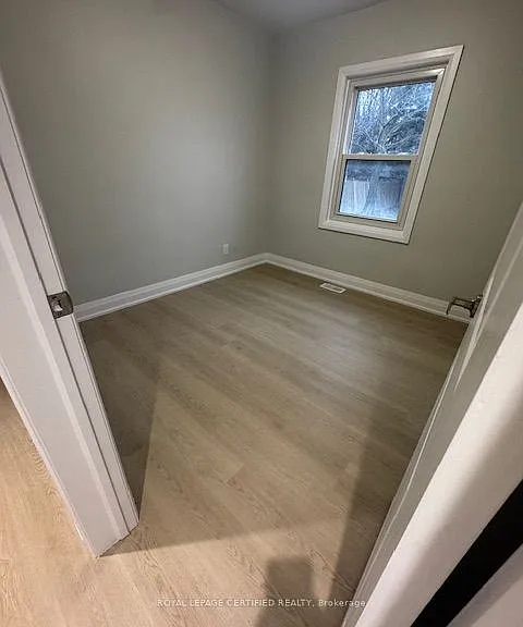 16 Almond Ave — Photo 18