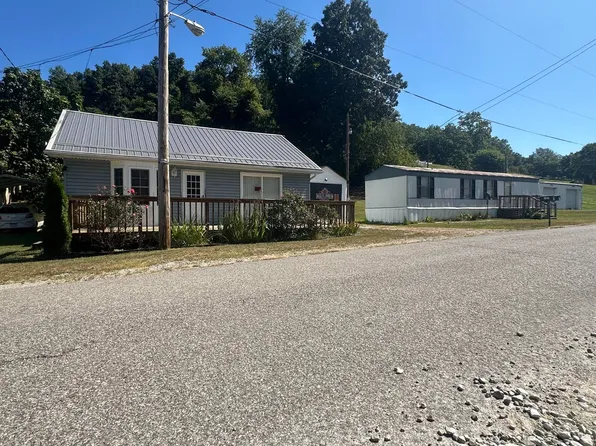 1187 Lakewood Dr, Charleston, WV 25312