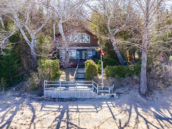2nd image of 124 Bruce Beach Rd