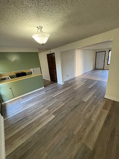 2 bed, 1021 sqft, $1,625 — Photo 3