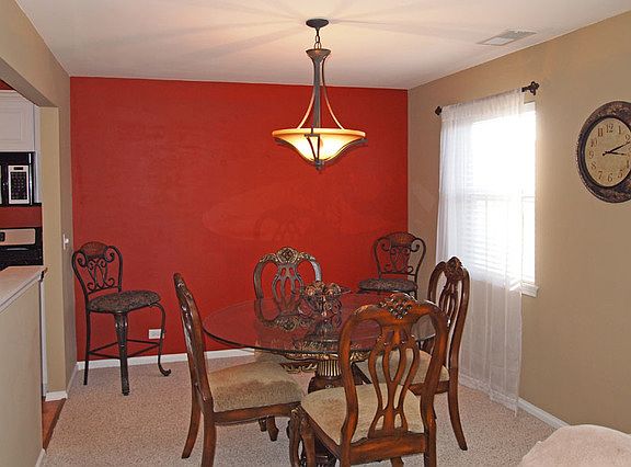 4th image of 70 Larch Ct Unit D
