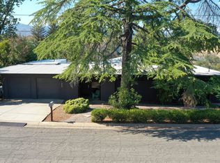 3530 Scenic Dr, Redding, CA