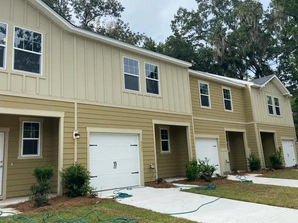 5351 Cardinal Crest Blf, North Charleston, SC 29418
