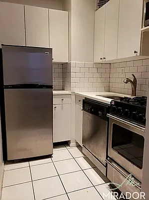 Rented by Mirador Real Estate | media 9