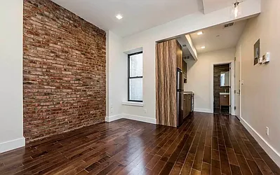 Rented by Doorway NYC, LLC